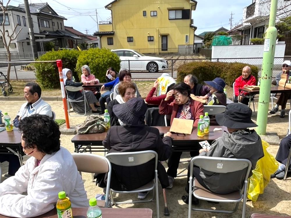 2025-04-02 寿会お花見会8